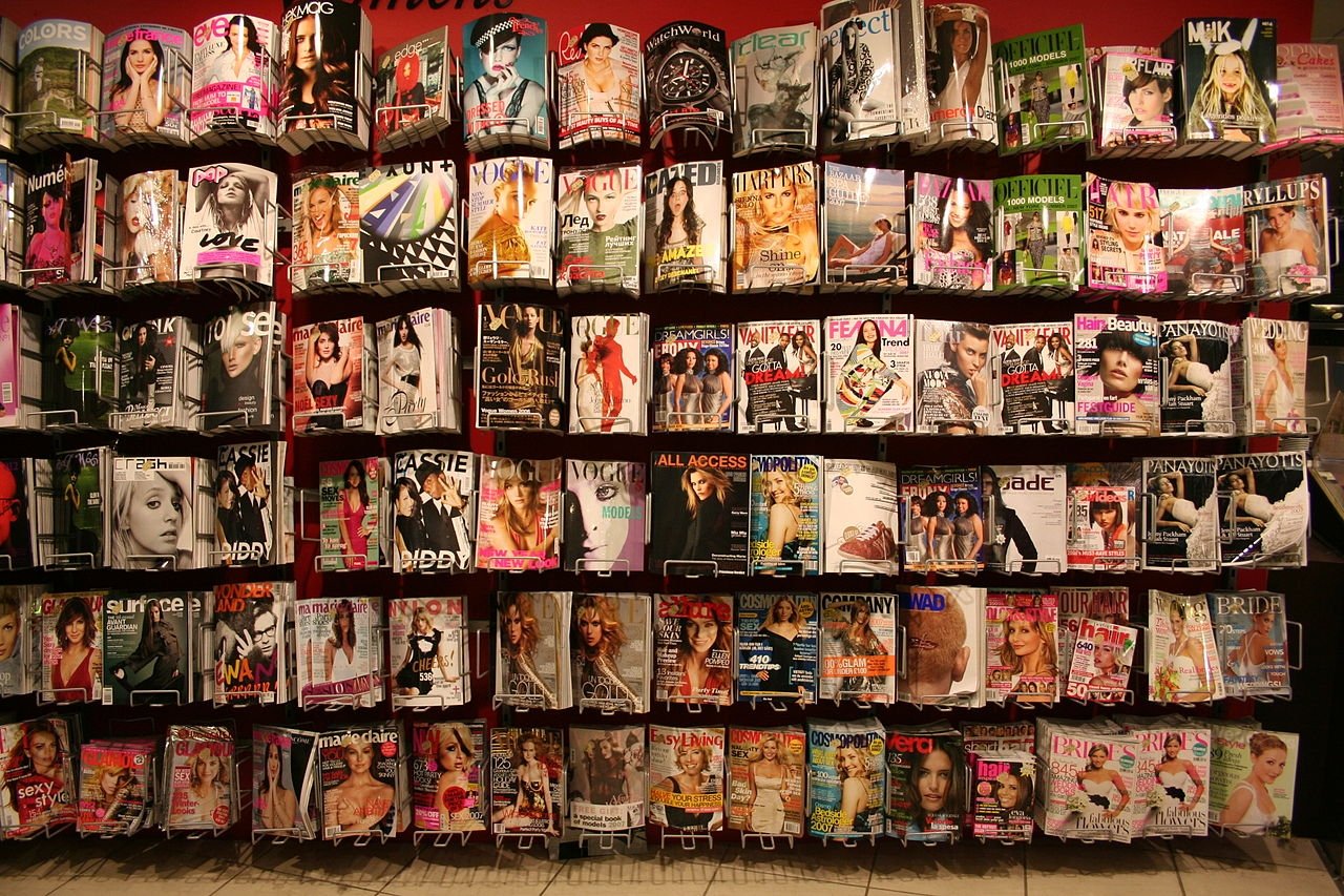 1280px-Magazines-mode-Copenhague.JPG